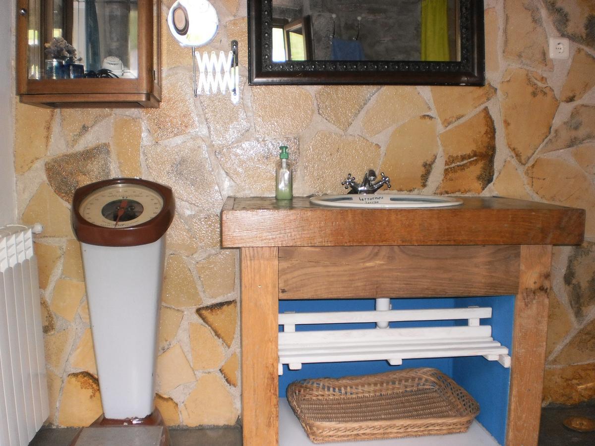 Larraenea Bed And Breakfast Lesaka Esterno foto